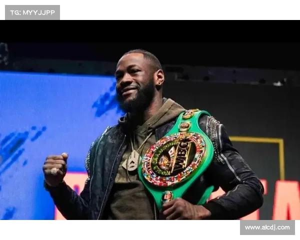 德国拳击选手在国际重量级拳击赛中力克群雄荣获金牌创造历史新纪录