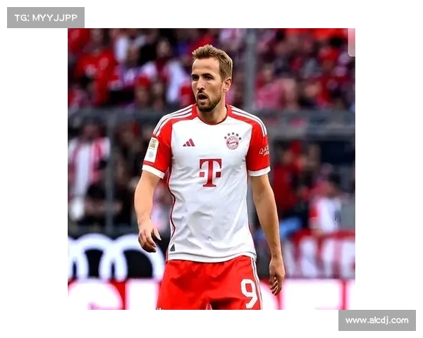 拜仁冬季转会五大关键要点解析 揭示球队未来布局和战略调整